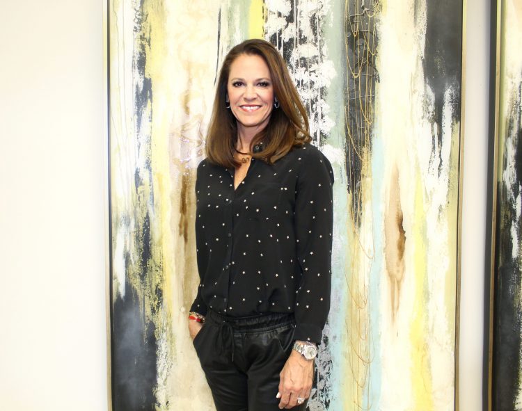 Meet Serena Smith 3w Magazine